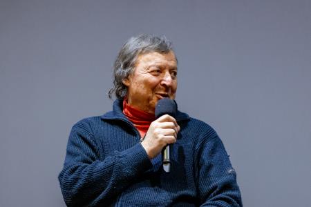 Temni pokrov sveta (13)